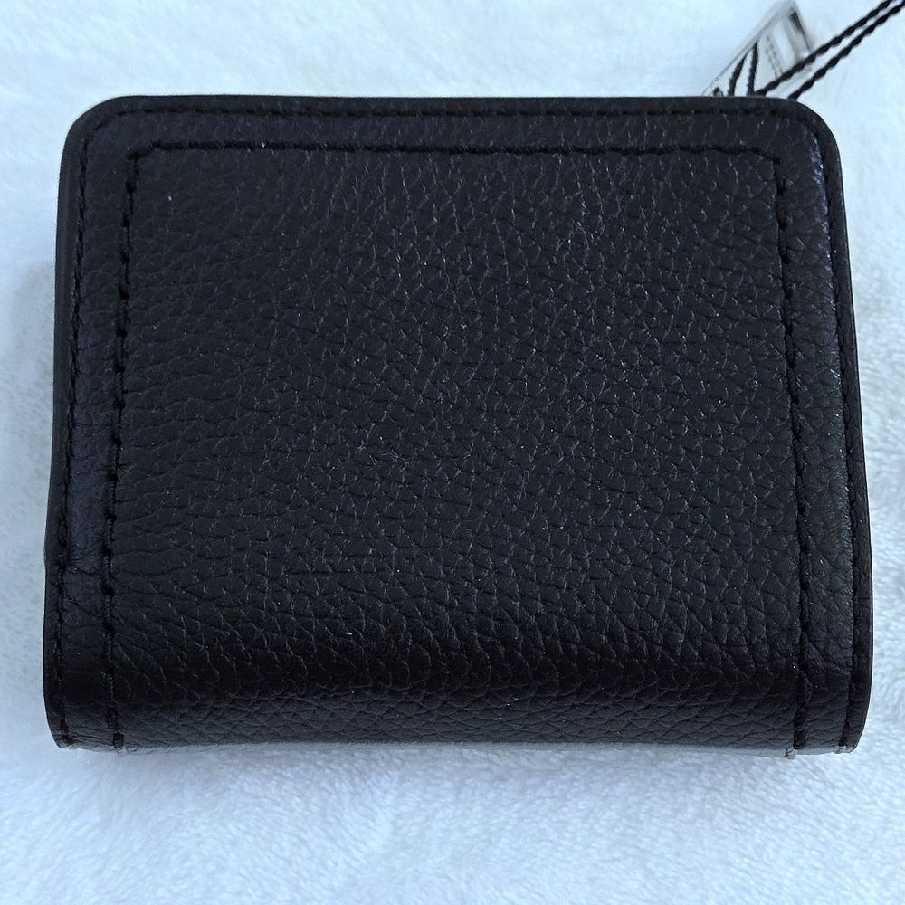 āØļøHPā2XāØļøMarc Jacobs Compact Wallet - NWT - Picture 15 of 16